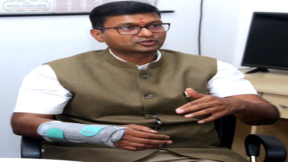 अलीगढ़ महापौर प्रशांत सिंघल