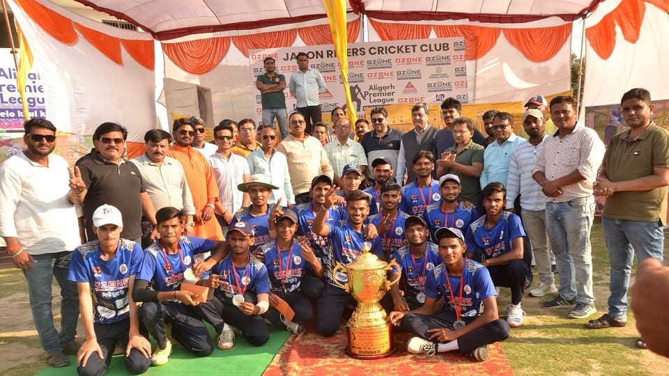 एपीएल उपविजेता टीम ध्रुव लॉक्स चैलेंजर्स 