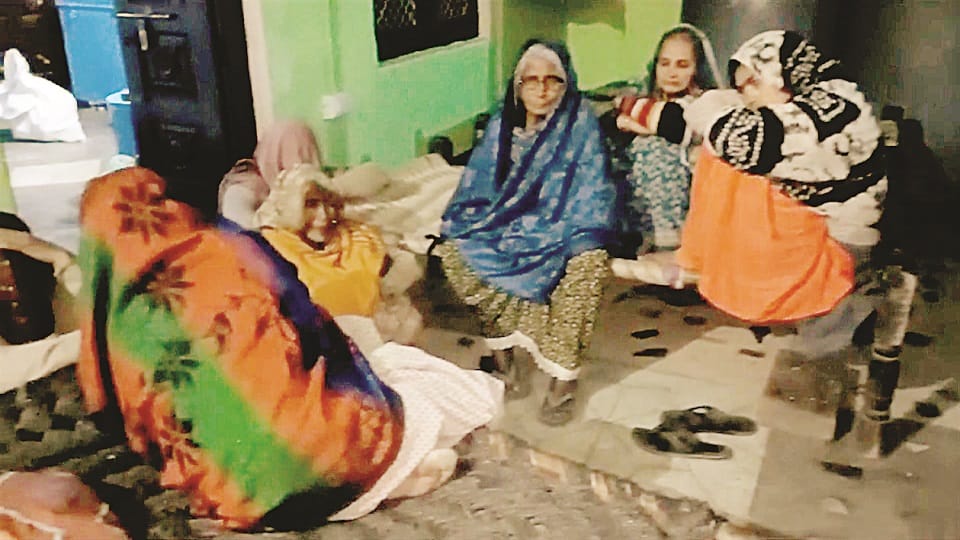 परिजन