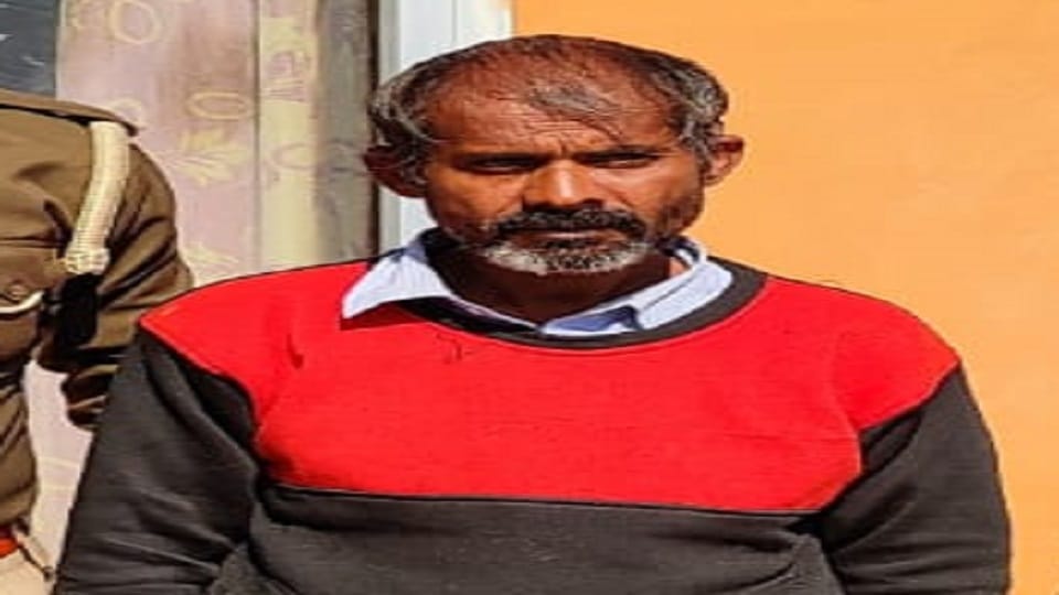 हत्यारोपी पड़ोसी