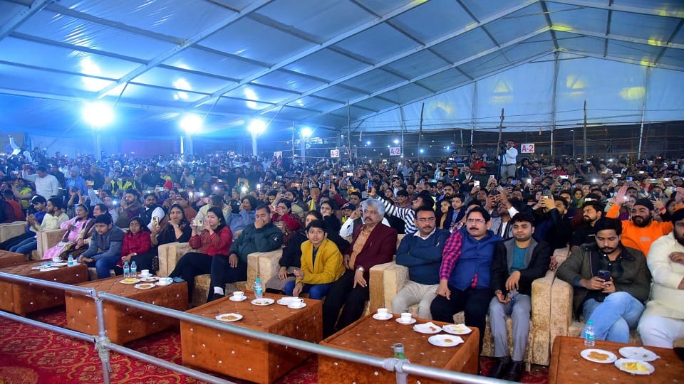 दर्शक