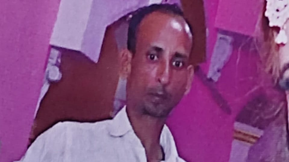 मृतक खलील