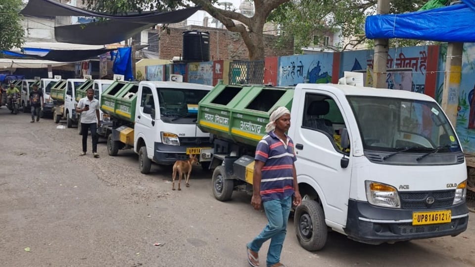 खड़ी सफाई गाड़ी