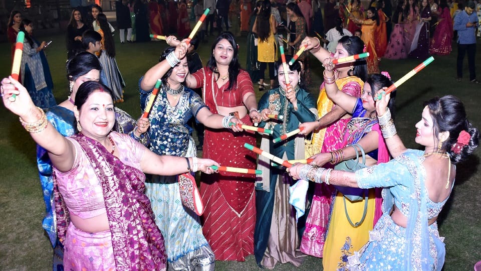 डांडिया नाइट