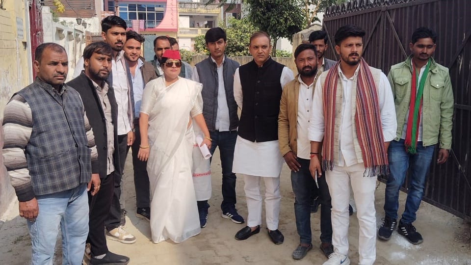 सपा जिलाध्यक्ष लक्ष्मी धनगर