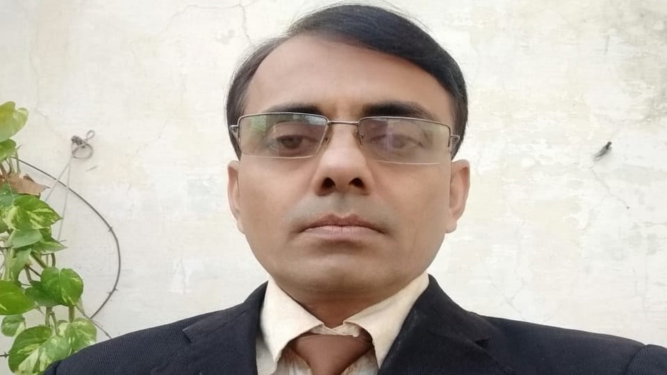 अलीगढ़ शहर के भौतिक विज्ञानी मदन मोहन शर्मा 