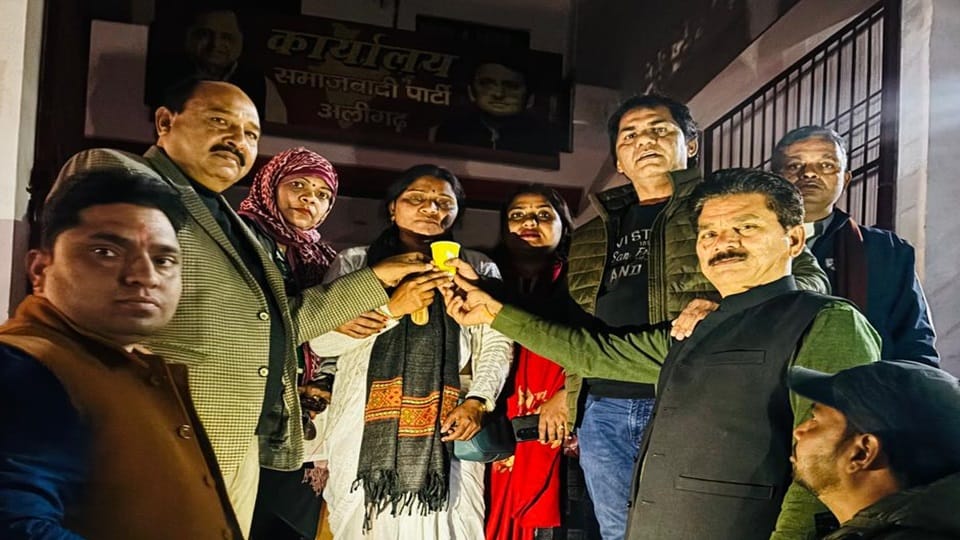 धरना खत्म