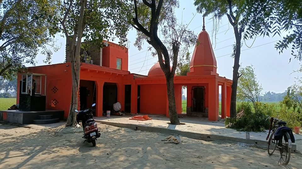 बझेड़ा-बिचपुरी के बीच स्थित पातालेश्वर महादेव 