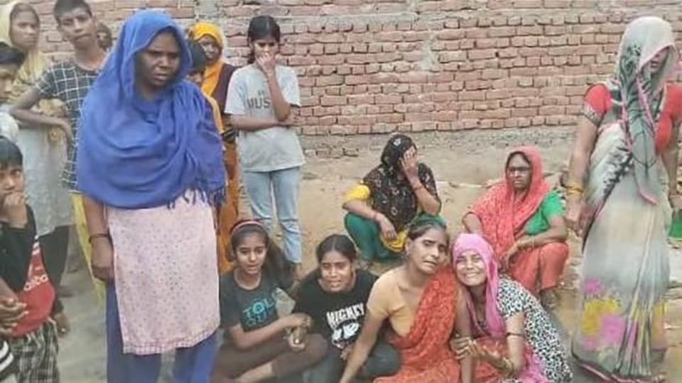 विलाप करते परिजन