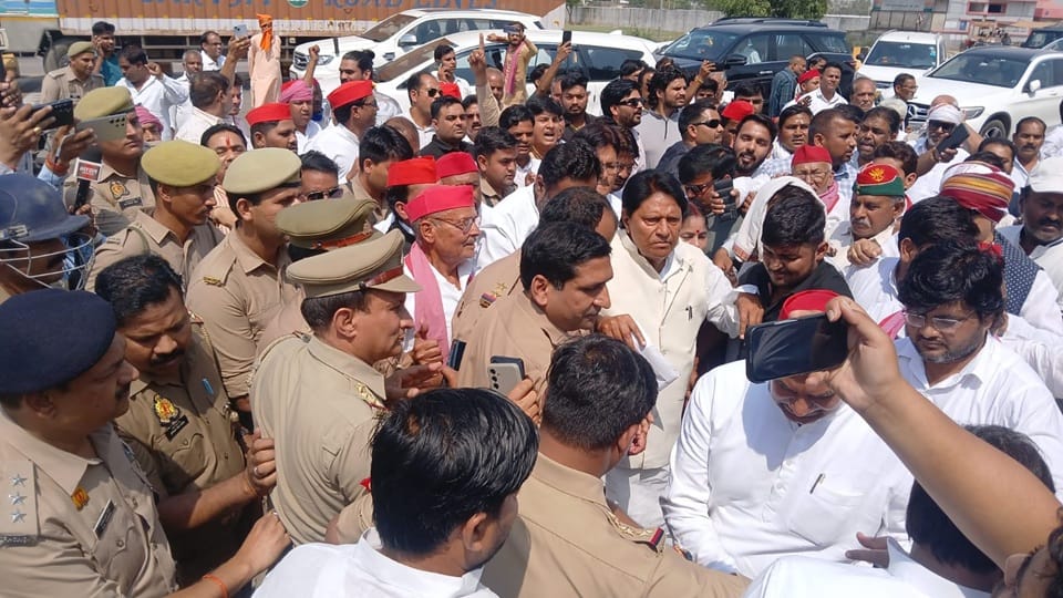 रामजीलाल सुमन पुलिस से नोक-झोंक