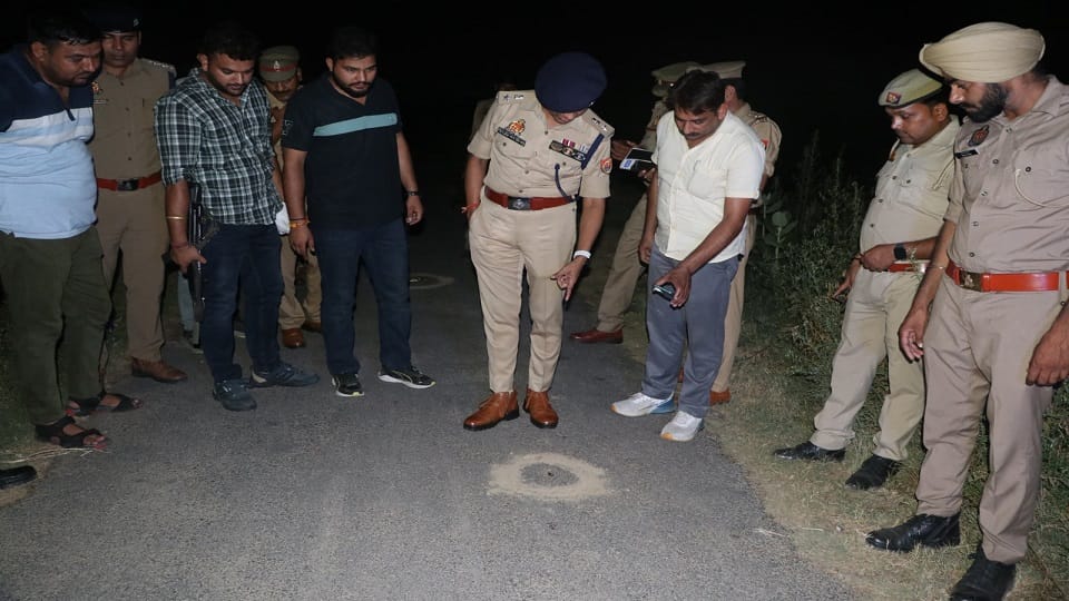 पुलिस मुठभेड़ स्थल