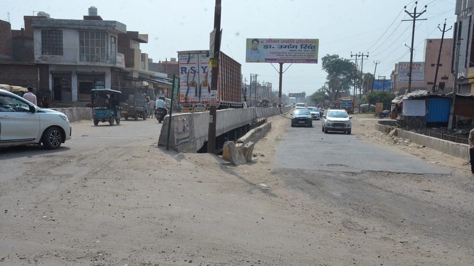 नादा पुल खैर रोड रूट पर दौड़ेगी मेट्रो