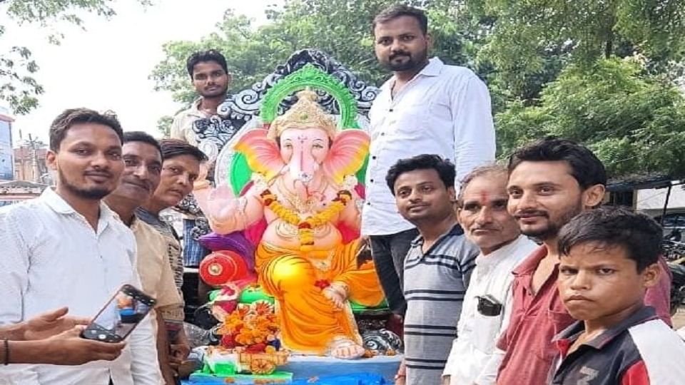 हनुमान मंदिर पर गणेश प्रतिमा स्थापना