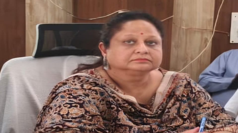 संगीता सिंह अलीगढ़ कमिश्नर
