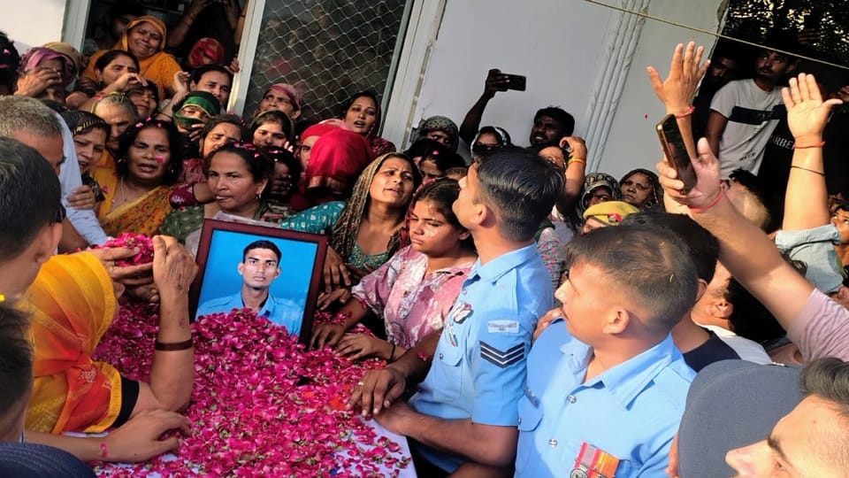शहीद जितेंद्र शर्मा