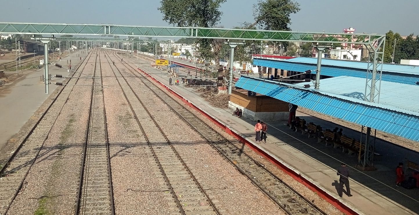 शामली रेलवे स्टेशन शामली रेलवे स्टेशन