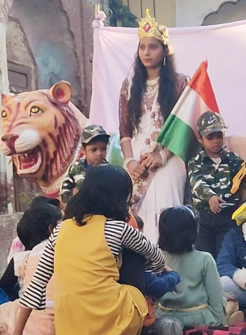 कुटबा गांव में रविदास जयंती पर निकाली गई झांकी कुटबा गांव में रविदास जयंती पर निकाली गई झांकी