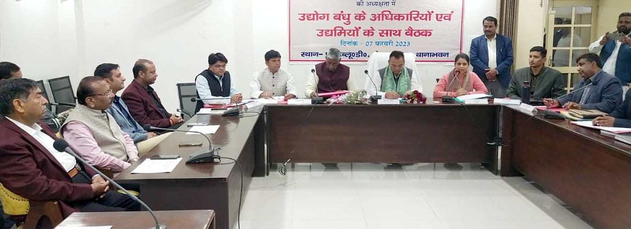 शामली सेंटआरसी स्कूल में प्रभारी मंत्री दिनेश खटीक का स्वागत करती भाजपा नगर अध्यक्ष मीनू संगल व शामली सेंटआरसी स्कूल में प्रभारी मंत्री दिनेश खटीक का स्वागत करती भाजपा नगर अध्यक्ष मीनू संगल व