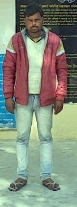 मितौली एसडीएम को ज्ञापन सौंपते केसरिया हिंदू वाहिनी गौ रक्षा प्रकोष्ठ के लोग