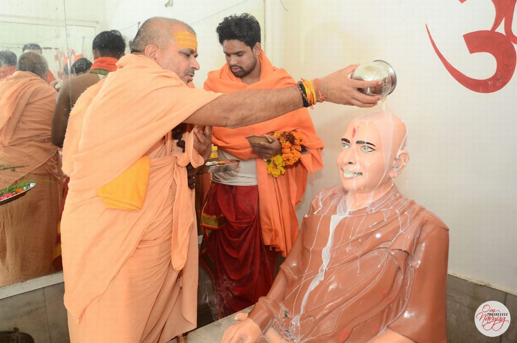 स्वामी शुकदेवानंद महाविद्यालय में राष्ट्रीय संगोष्ठी में उपस्थित शिक्षक  । संवाद