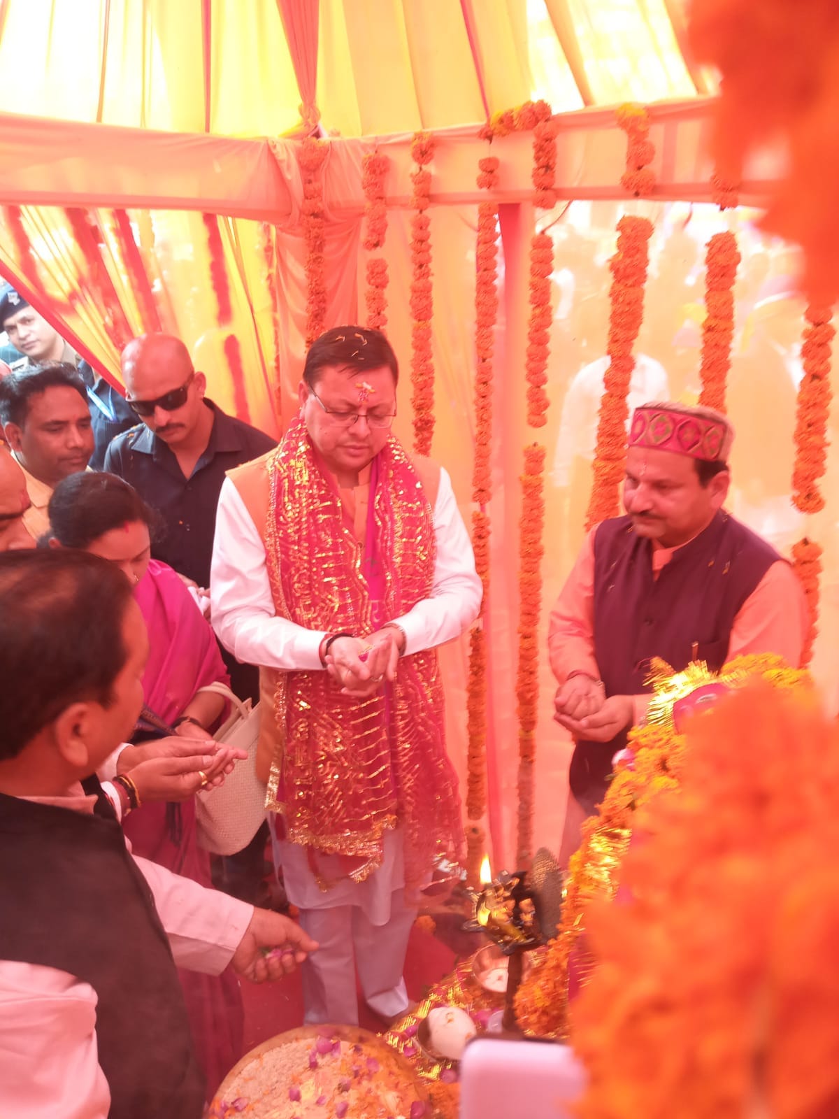 मां पूर्णागिरि धाम के सरकारी मेले का श्रीगणेश करते मुख्यमंत्री पुष्कर सिंह धामी। संवाद