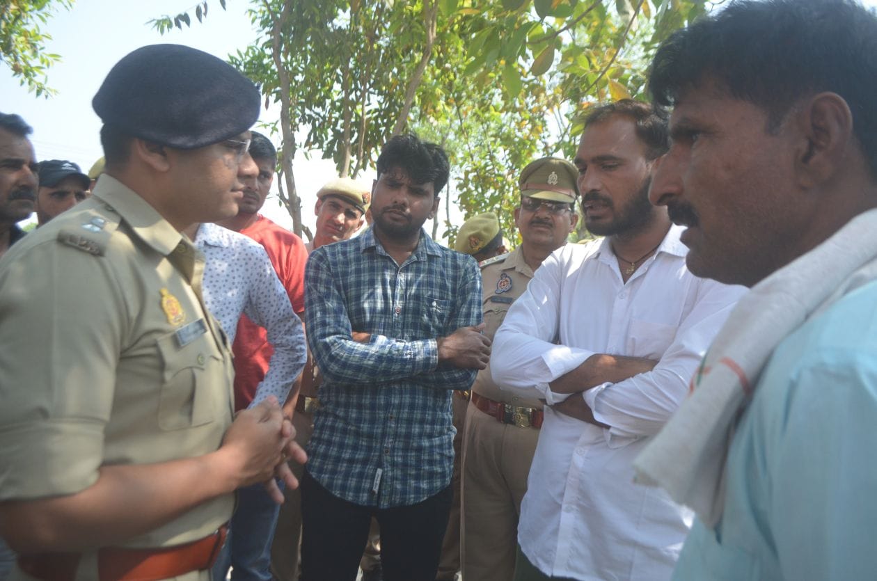 हापुड़ में आत्महत्या करने वाले चांदपुर के गांव अलीपुरा के सिपाही अंकित। (फाइल फोटो) हापुड़ में आत्महत्या करने वाले चांदपुर के गांव अलीपुरा के सिपाही अंकित। (फाइल फोटो)