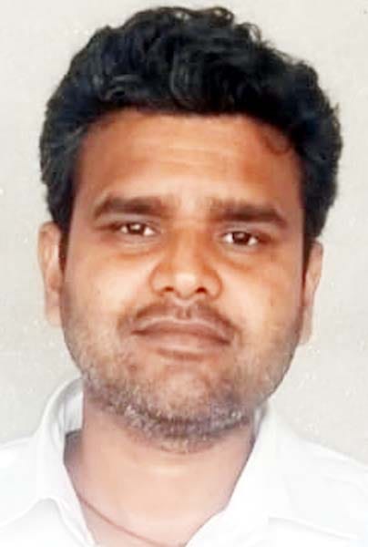 नाले में तब्दील गोमती नदी और तट तक हो रही खेती (फाइल फोटो)। संवाद