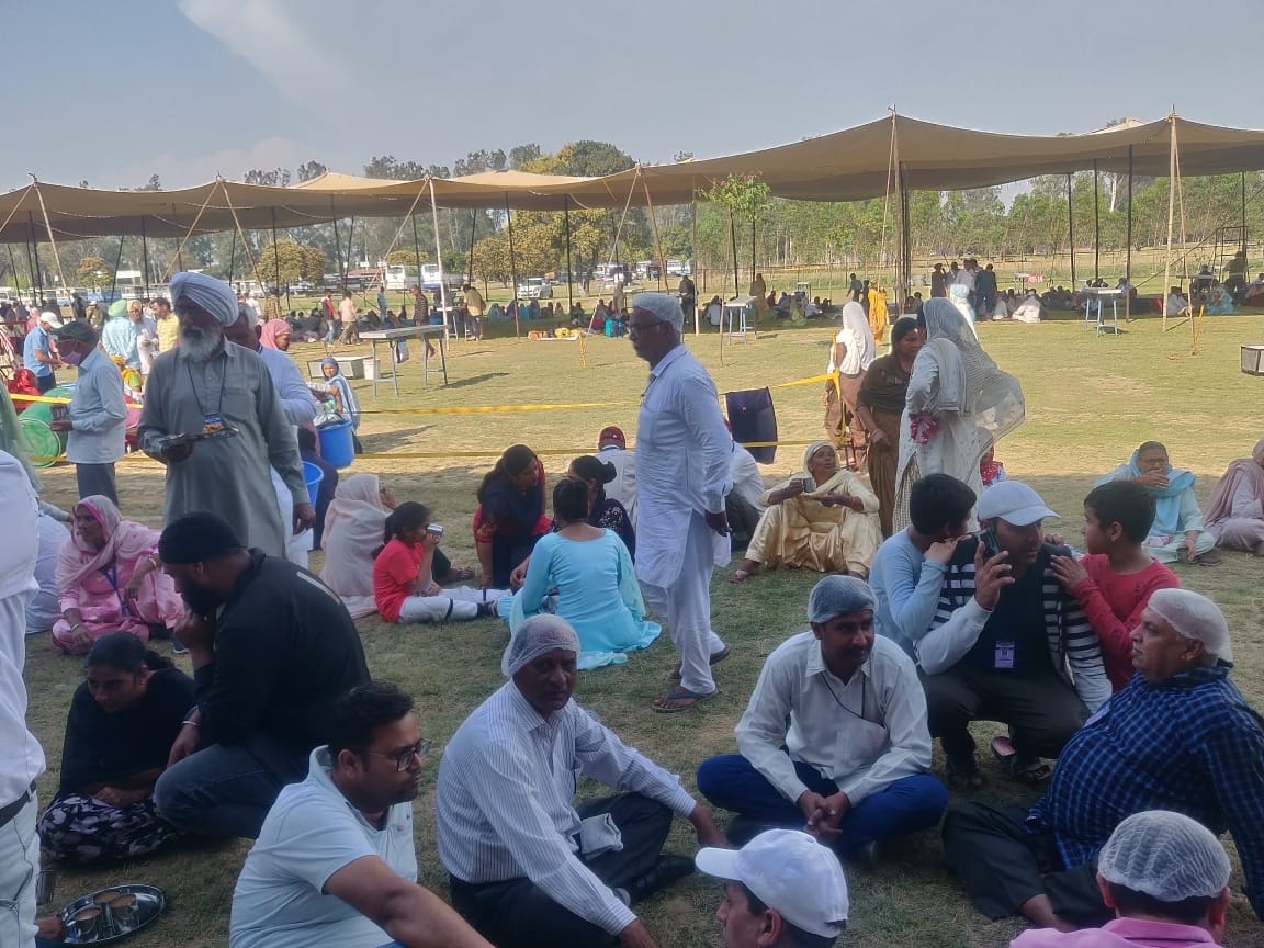 राधा स्वामी सत्संग ब्यास के डेरा प्रमुख बाबा गुरिंदर सिंह ढिल्लो राधा स्वामी सत्संग ब्यास के डेरा प्रमुख बाबा गुरिंदर सिंह ढिल्लो