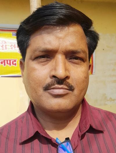 17 बीडीएन-11)विद्युत कार्यालय पर धरने पर बैठे संविदा कर्मी।संवाद 17 बीडीएन-11)विद्युत कार्यालय पर धरने पर बैठे संविदा कर्मी।संवाद