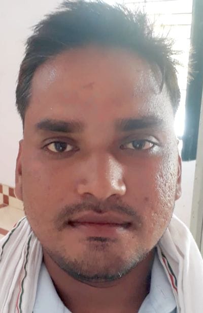 (18 बीडीएन-11)विद्युत कार्यालय पर धरने पर बैठे संविदा कर्मी।संवाद (18 बीडीएन-11)विद्युत कार्यालय पर धरने पर बैठे संविदा कर्मी।संवाद