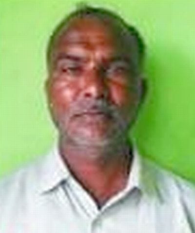 (01 बीडीएन-22)रोते बिलखते मृतक के परिजन।संवाद(ईको ट्रैक्टर की भिड़त में खबर का फोटो) (01 बीडीएन-22)रोते बिलखते मृतक के परिजन।संवाद(ईको ट्रैक्टर की भिड़त में खबर का फोटो)