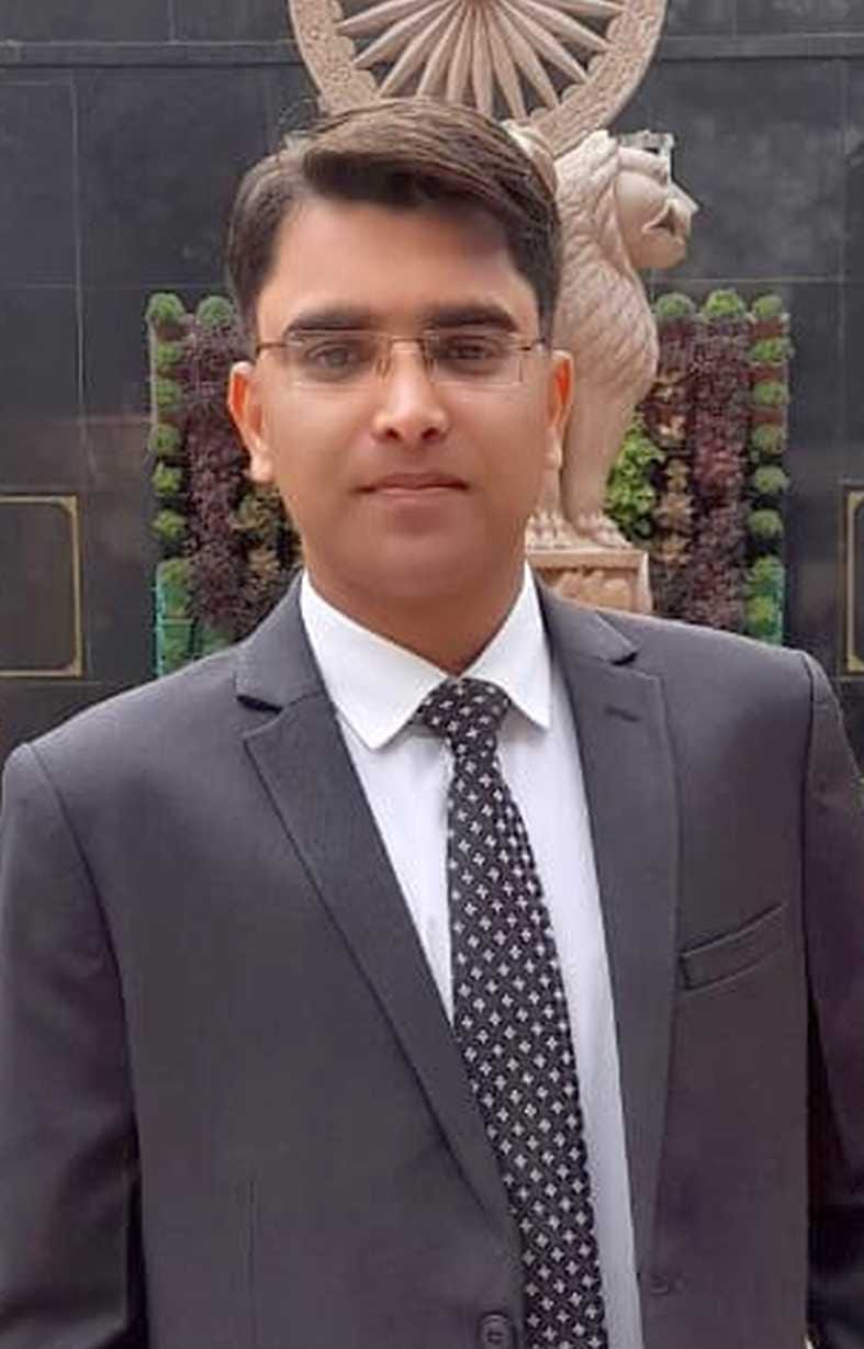 . प्रिया यादव।