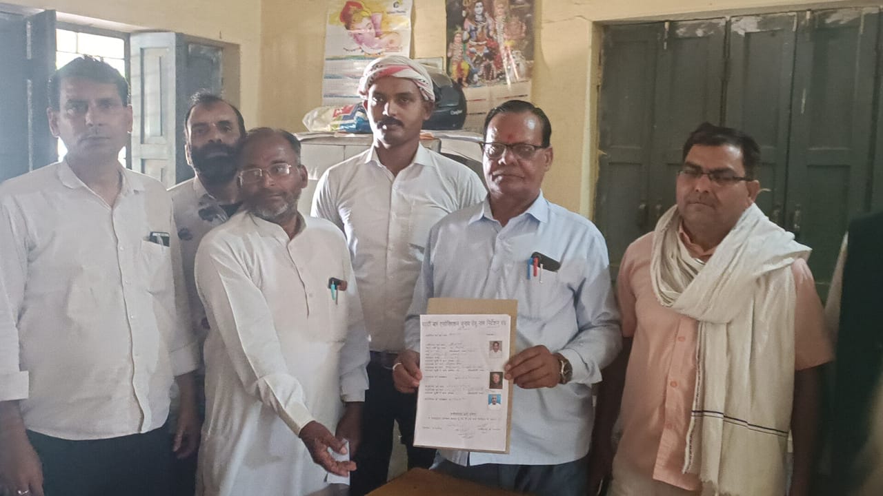 निकाय चुनाव में सुरक्षा व्यवस्था का जायजा अफीम कोठी में लेतीं सीओ सिटी करिश्मा गुप्ता। संवाद निकाय चुनाव में सुरक्षा व्यवस्था का जायजा अफीम कोठी में लेतीं सीओ सिटी करिश्मा गुप्ता। संवाद
