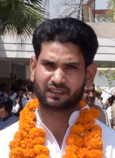भाजपा मेयर प्रत्याशी डा अजय सिंह भाजपा मेयर प्रत्याशी डा अजय सिंह