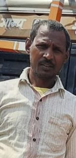 मदनापुर में घटनास्थल का निरीक्षण करते सीओ सदर अमित चौरसिया