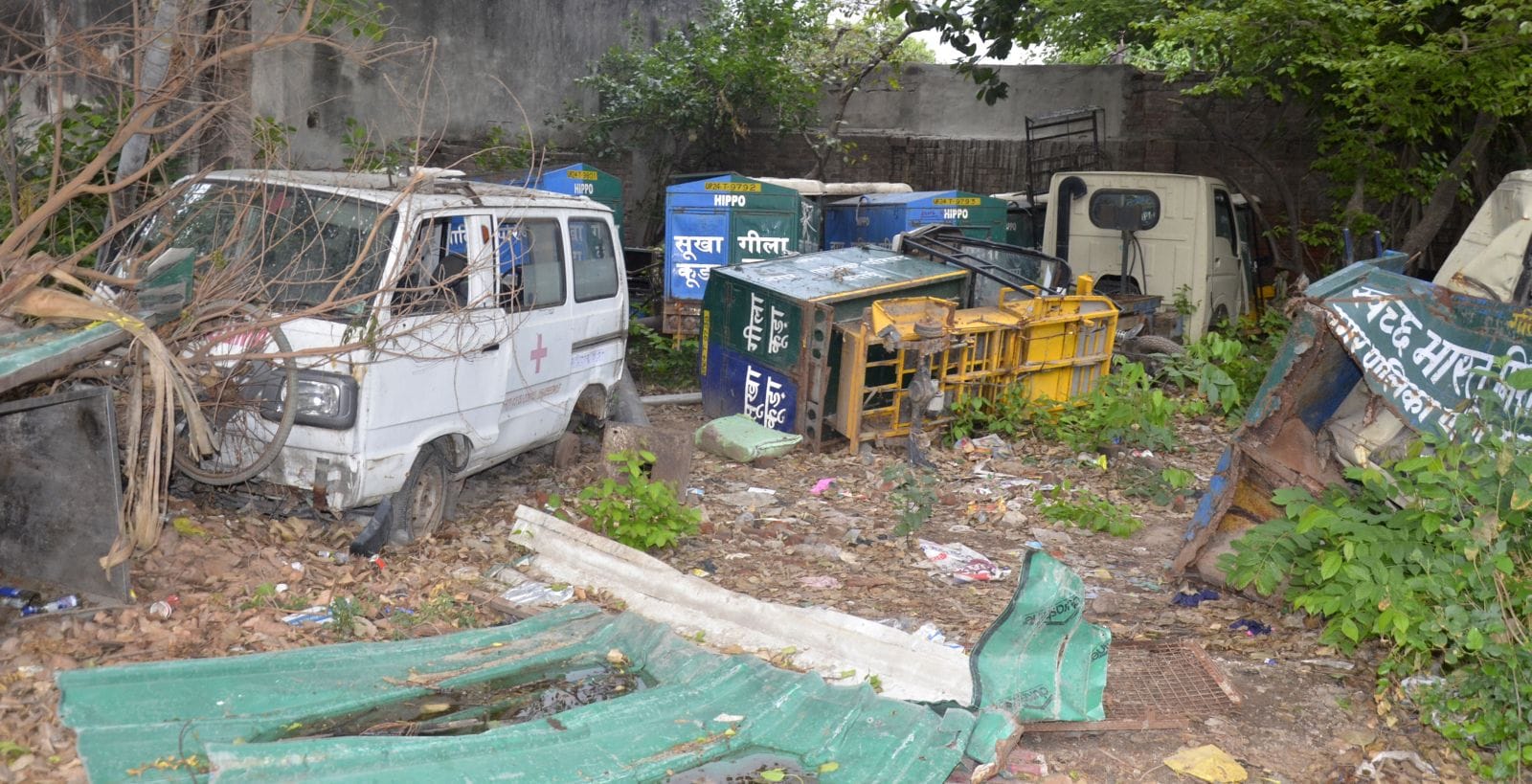 03बीडीएन21आर-शहर का वन विभाग रोड। संवाद