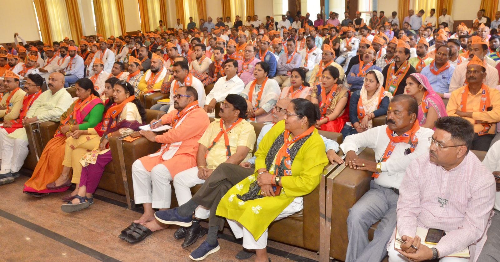 05बीडीएन12- भाजपा कार्यकर्ताओं को संबोधित करते प्रदेश अध्यक्ष चौधरी भूपेंद्र सिंह। संवाद 05बीडीएन12- भाजपा कार्यकर्ताओं को संबोधित करते प्रदेश अध्यक्ष चौधरी भूपेंद्र सिंह। संवाद