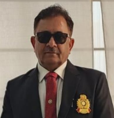 फोटो 10- रविंद्र सरोहा, बैंक उपभोक्ता।