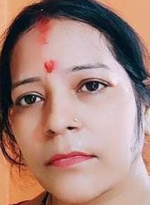 बहादुरगंज मंडी में सब्जियां खरीदते ग्राहक। संवाद