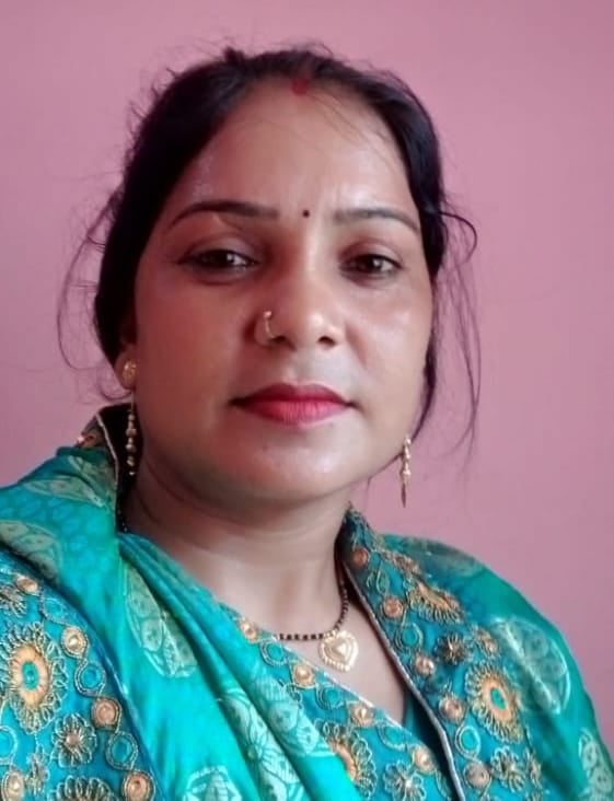 हरैया में हाईवे पर संसारीपुर में हादसे में मां-बेटी की मौत होने पर लगी लोगों की भीड़। हरैया में हाईवे पर संसारीपुर में हादसे में मां-बेटी की मौत होने पर लगी लोगों की भीड़।