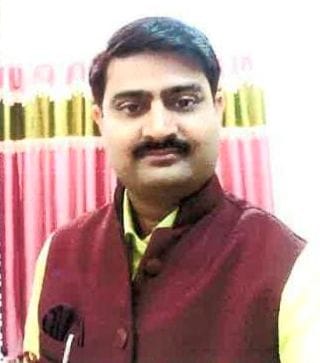ग्राम भटपुरा रसूलपुर में बना सचिवालय और पक्की सड़के ग्राम भटपुरा रसूलपुर में बना सचिवालय और पक्की सड़के
