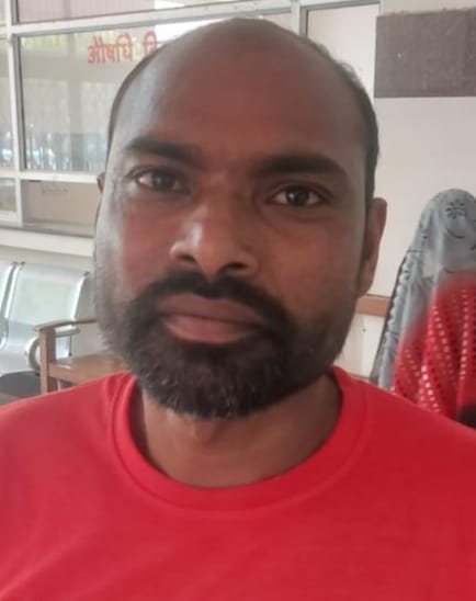 खाली पड़ा ट्रामा सेंटर। संवाद