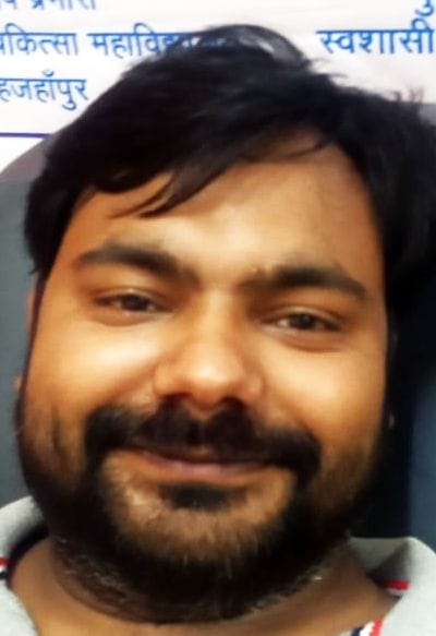 राजकीय मेडिकल कॉलेज के ब्लड बैंक में अमर उजाला फाउंडेशन के रक्तदान शिविर का फीता काटकर उद्घाटन राजकीय मेडिकल कॉलेज के ब्लड बैंक में अमर उजाला फाउंडेशन के रक्तदान शिविर का फीता काटकर उद्घाटन