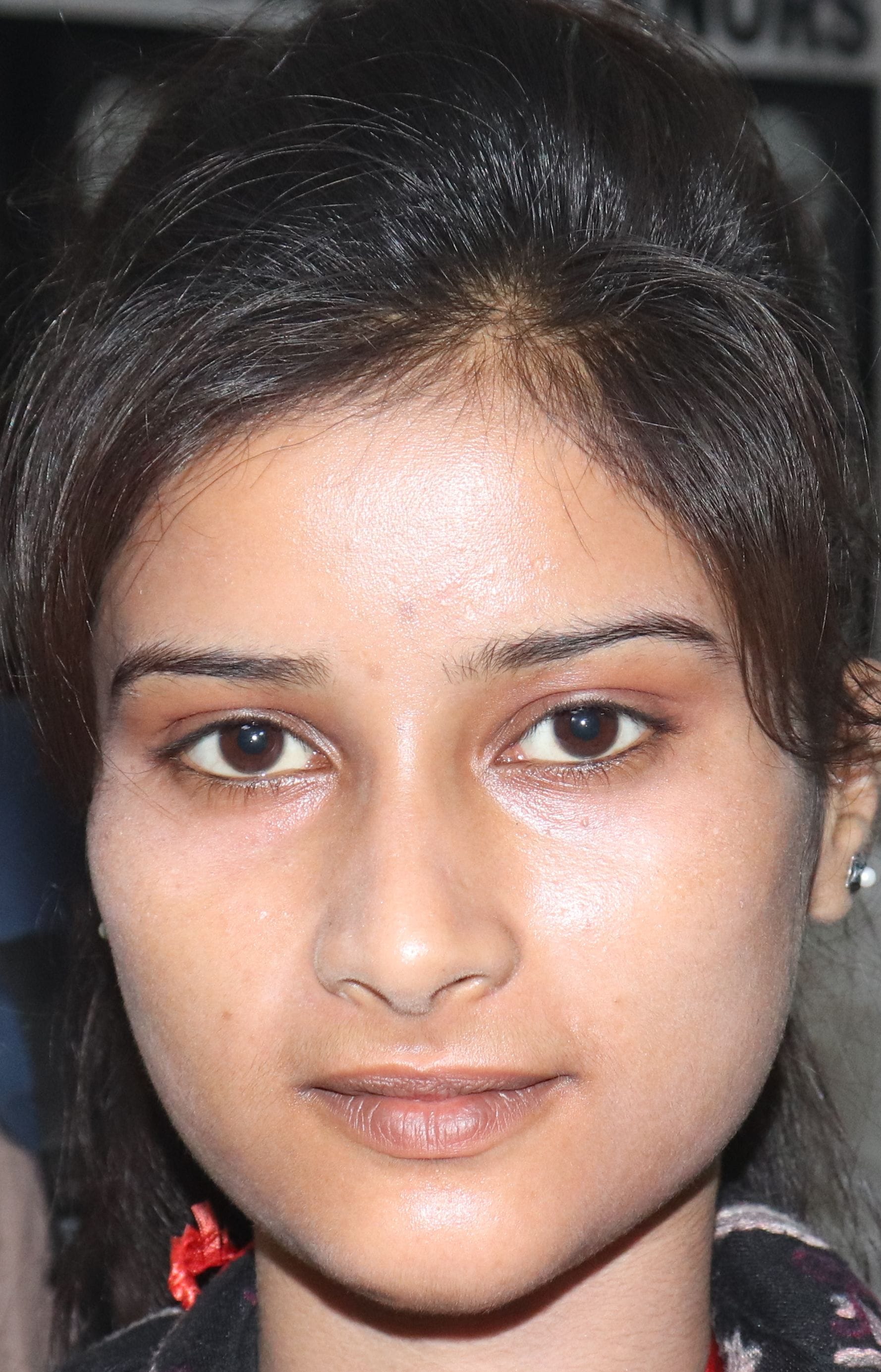 विकास भवन सभागार में यूपी बोर्ड परीक्षा में प्रदेश में नौंवां स्थान प्राप्त करने वाले इंटर के छ