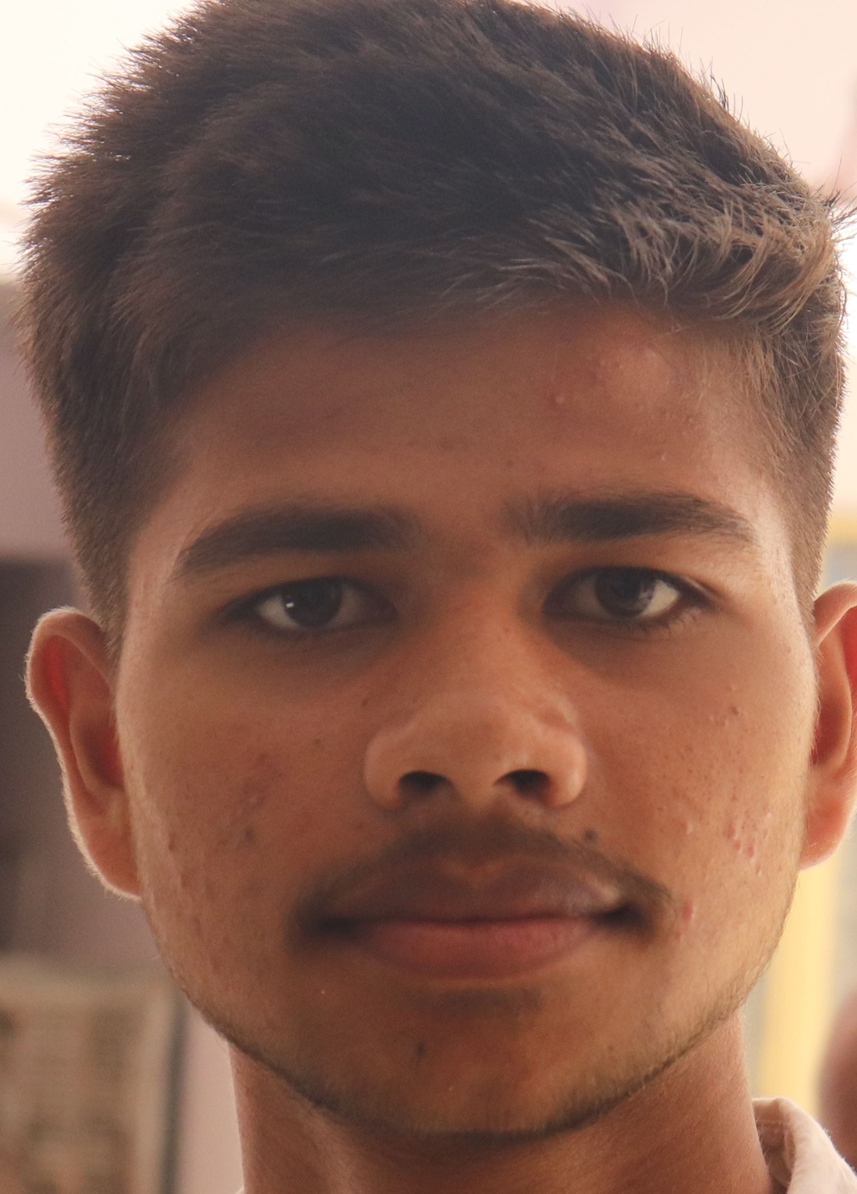 विकास भवन सभागार में यूपी बोर्ड परीक्षा में प्रदेश में नौंवां स्थान प्राप्त करने वाले इंटर के छ