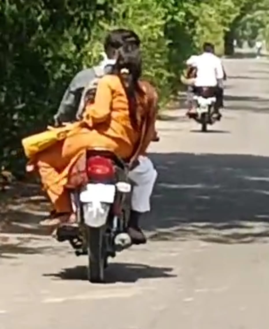 जिला अस्पताल में भर्ती मासूम। संवाद