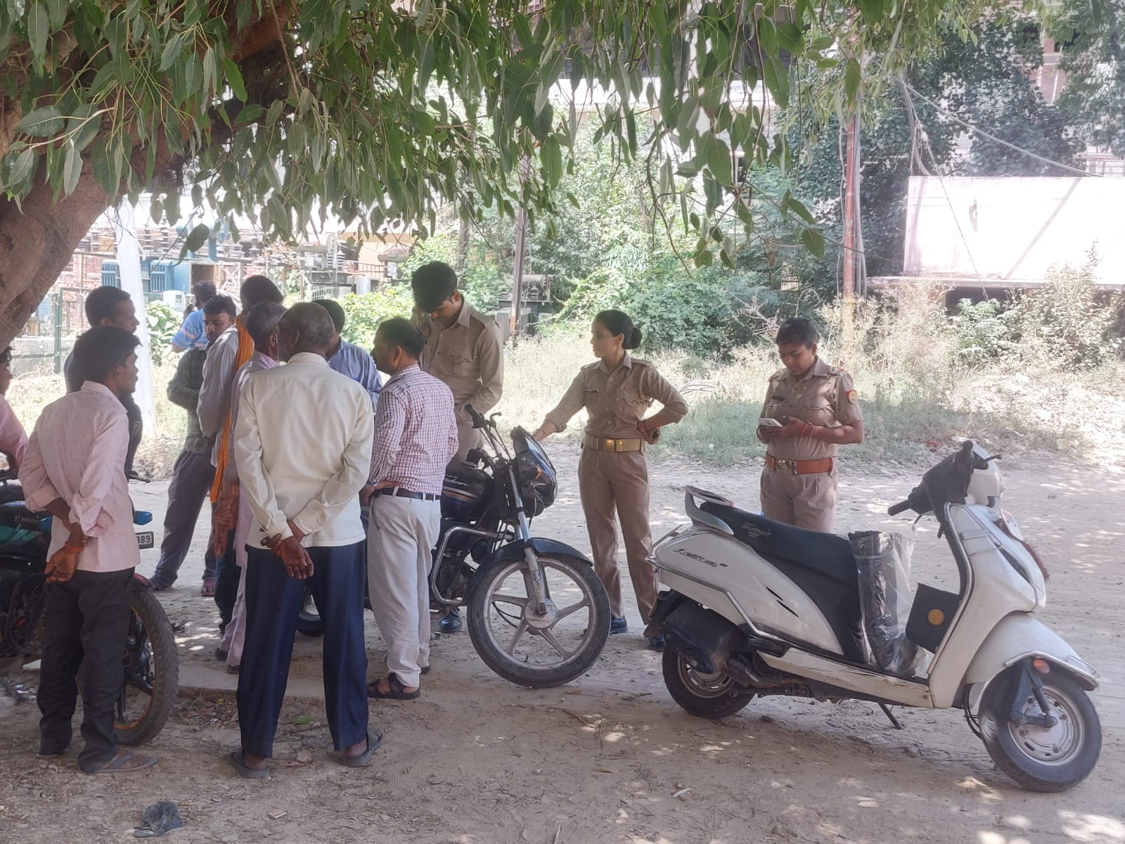 देवकी देवी।