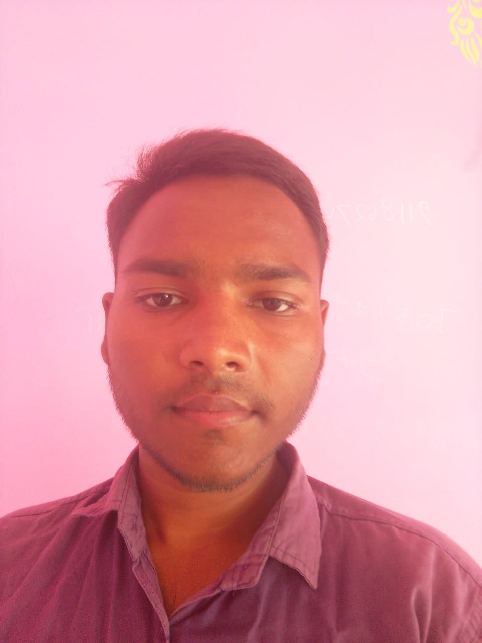 हिमांशु सैनी को सम्मानित करते स्कूल प्रबंधन के लोग। हिमांशु सैनी को सम्मानित करते स्कूल प्रबंधन के लोग।