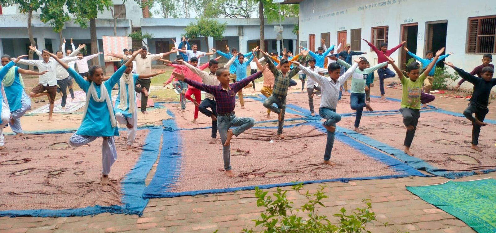 कुंवरगांव में निकाली गई शोभायात्रा। संवाद