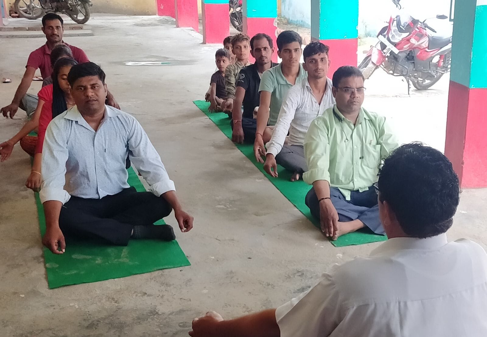 कुंवरगांव में निकाली गई शोभायात्रा। संवाद